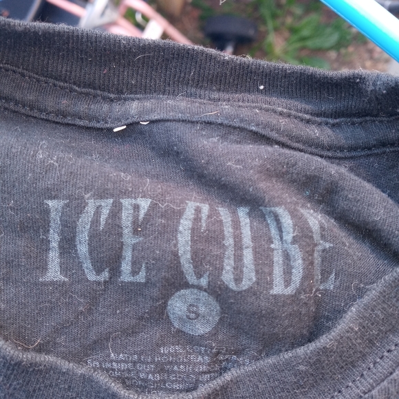 Ice cube tee - Picture 2 of 2